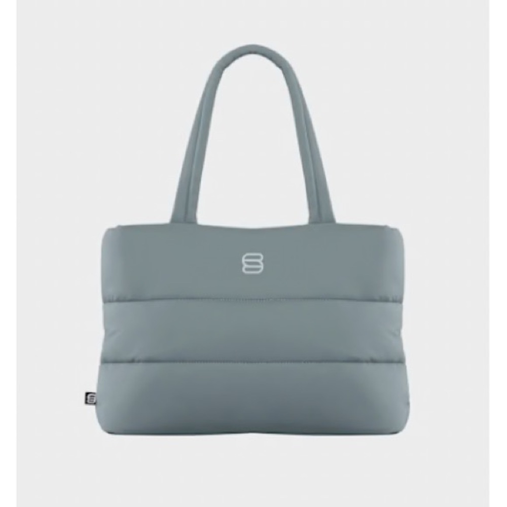 Aritzia The Super Puff Tote Bag - cliMATTE